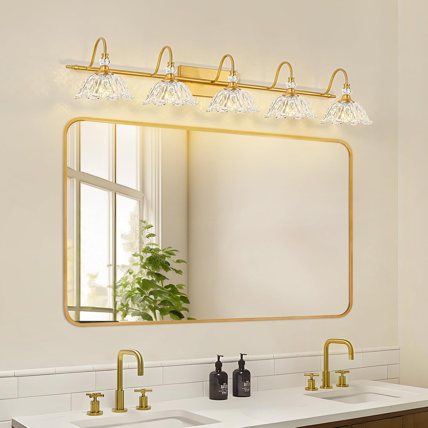Gold Bathroom Vanity Light, 5-Light Brushed Gold Finish Vanity Light with Floral Clear Glass Shades, Vintage Wall Mount Lighting for Bathroom, Dressing Table