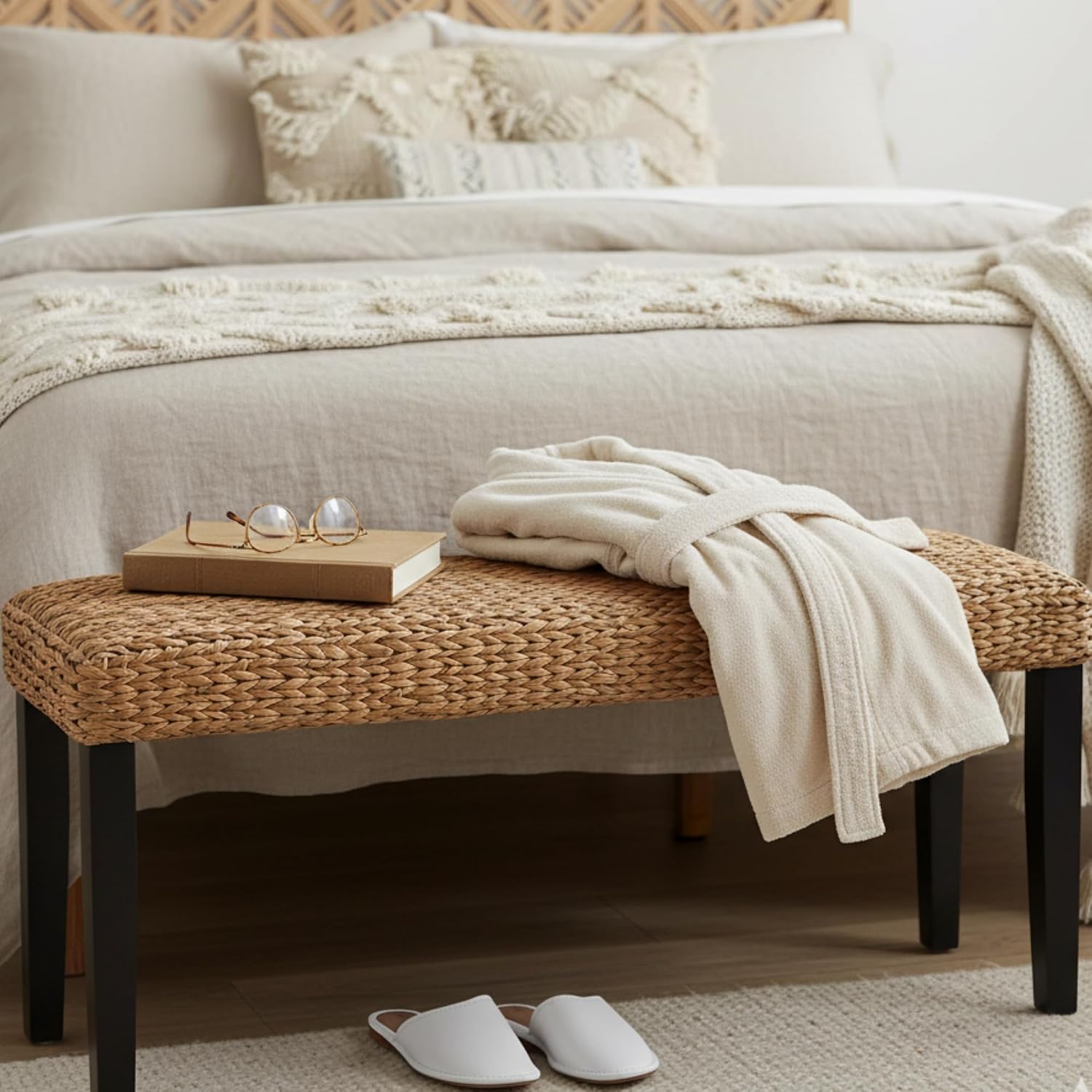 Entryway Bench with Solid Wood Acacia, 47' End of Bed Bench for Bedroom, Water Hyacinth Indoor Bench Seat, Boho Woven Bench for Living Room, Wicker Bench for Hallway or Kitchen, Wood Bench (Black Leg)
