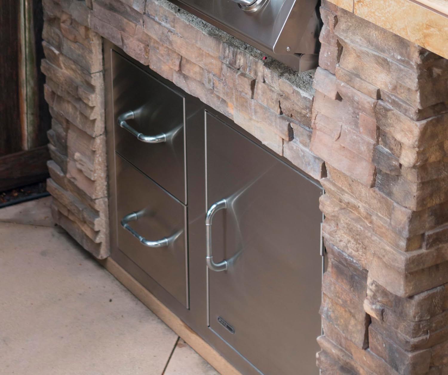 Bull Outdoor Products 25876 30' Door/Drawer Combo